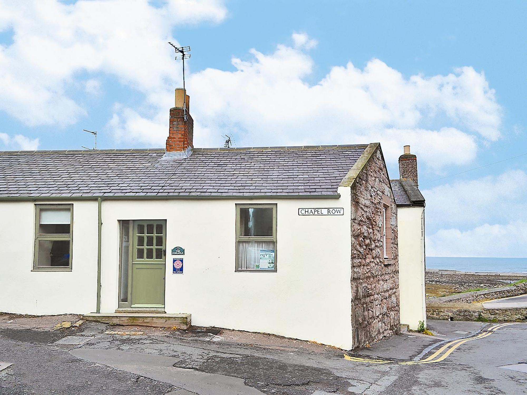 The Coracle Villa Seahouses Exteriör bild